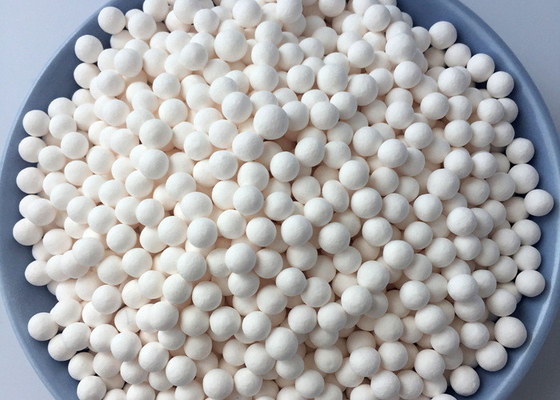 Bola Alumina Aktif yang Disesuaikan dengan Industri Dengan Kepadatan Curah Rendah