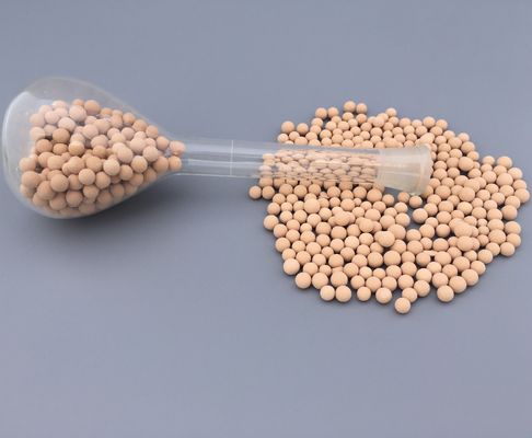 Kandungan Kelembaban ≤1,0% Adsorben Penyaring Molekuler dengan kekuatan kompresi 100N dan stabilitas termal hingga 400°C untuk pengeringan gas